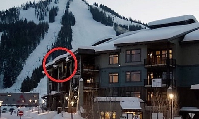 Rossland Condo | Slalom Creek At RED Mountain; Ski In/Ski Out