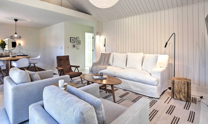 Alpharetta House | Sleek & Chic Alpharetta Escape, 2 Mi to Dtwn!