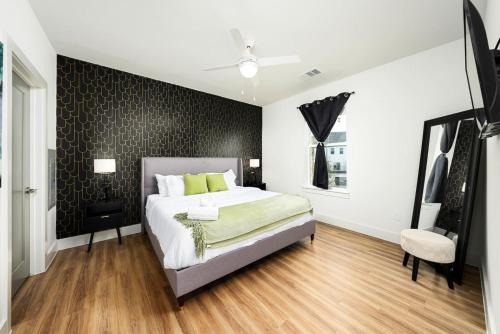 Pflugerville Apartment | Sleek Stylish Apartment in Prime Location