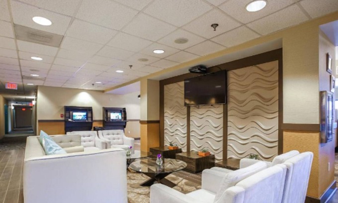 Memphis Hotel | Sleep Inn & Suites Memphis Southeast