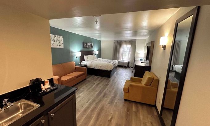 Pineville Hotel | Sleep Inn & Suites Pineville - Alexandria