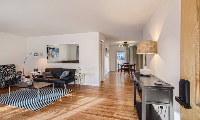 Lakewood House | Smack Dab in the Middle of FUN!