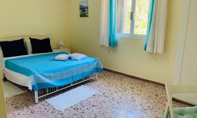 Markopoulon Apartment | Small Apartment in Markopoulo center