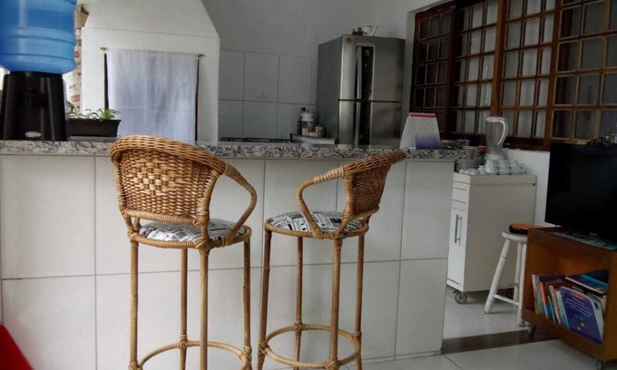 Bertioga House | Small but well located house is the Canton Beach of Indaiá and Riviera.