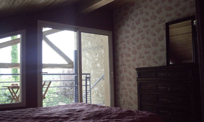 Labastide-Saint-Georges Cottage | Small cozy outbuilding attached to the mansion