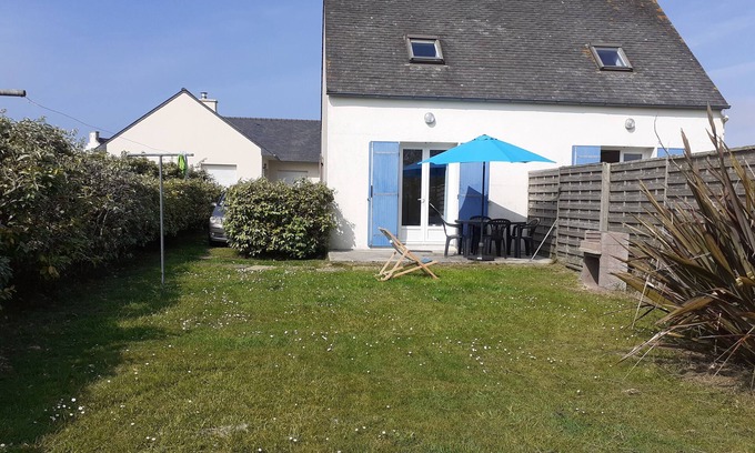 Guisseny Cottage | Small nest in the hollow of the dunes the dunes - 200 m from the sea