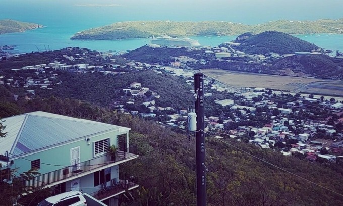 Estate Lindbergh Bay Apartment | Small Slice Of Paradise! 2 bed 1 bath With Amazing Views 🌄