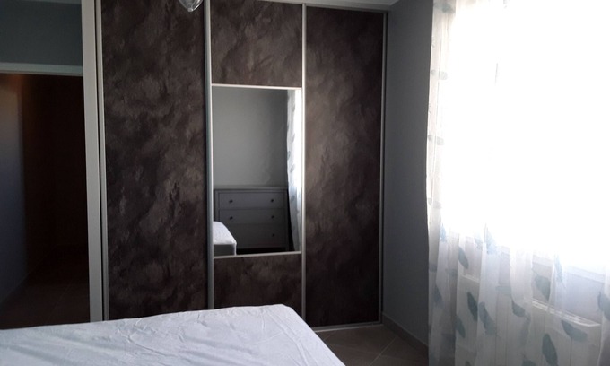 Avoine Bed & Breakfast | Small suite completely new. Independent entrance with private corridor