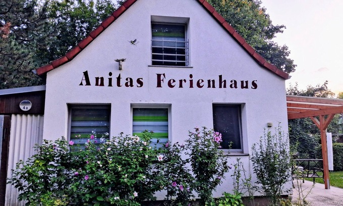 Tassdorf House | Small vacation home near Berlin for 4 pers. (3 E. or 2E+2K. up to 12J.)