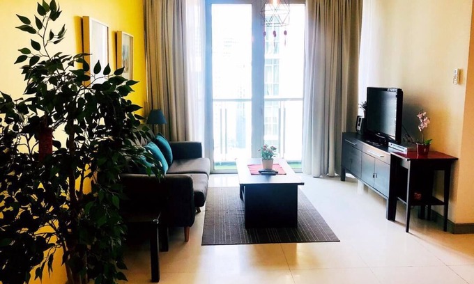 Kuala Lumpur City Centre Apartment | small white house marc residence suite 2 bed room