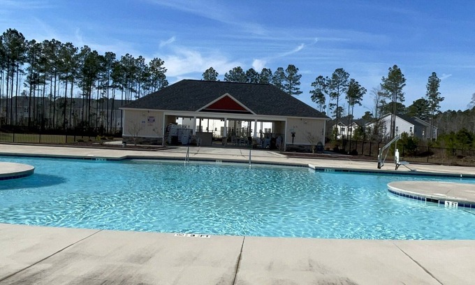 Westgate House | Smart duplex townhouse build in 2023! Near Camp LeJeune