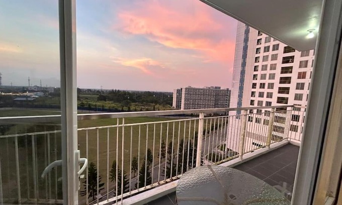Silang Junction North Apartment | SMDC Wind Residences Tower 3 1 Bedroom w/ Netflix