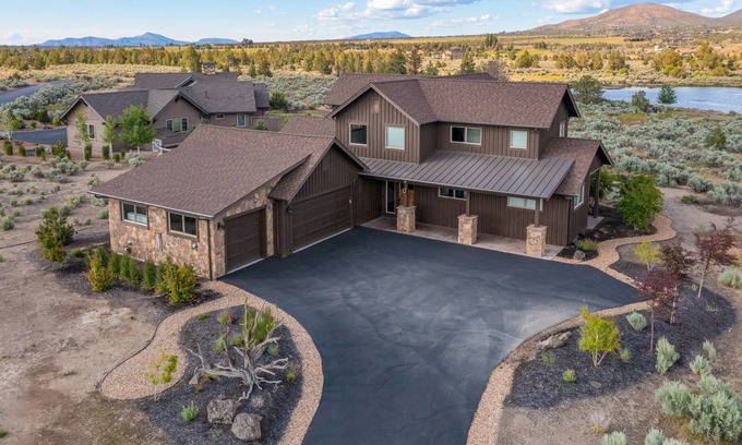 Alfalfa Cabin | Smith by AvantStay | Magnificent Home Located In The Brasada Ranch Community!