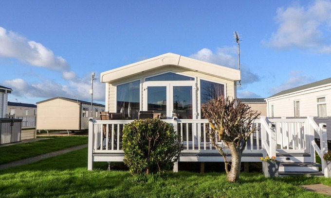 St George Cottage | Snape Lodge