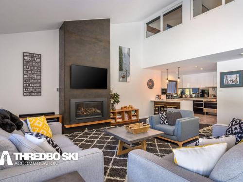 Thredbo Ski Chalet | Snowbound Chalet 3