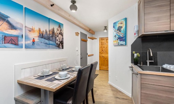 Whistler Creekside Apartment | Snowed Inn - Free Parking