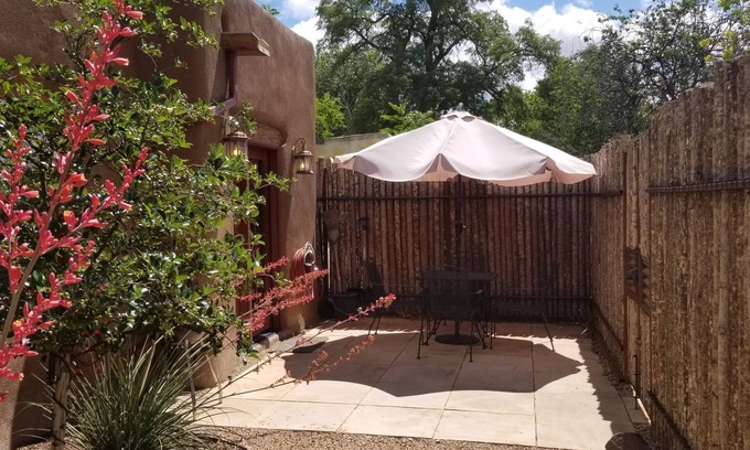 Downtown Santa Fe House | So Close! Perfect Southwest Casita 3 Blocks Plaza, 2 to O'Keeffe - Casita Ristra