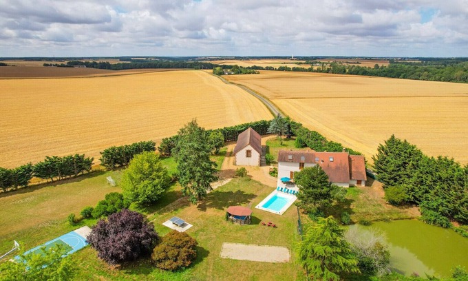 La Ville-aux-Clercs Villa | So Villa Forgé Buffet (41) - Heated pool - Foot - 2h - Paris 30 p.