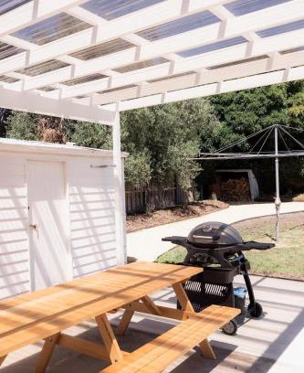 Hobart Central Business District House | 'Sobrina=' - A home away from home in Sandy Bay