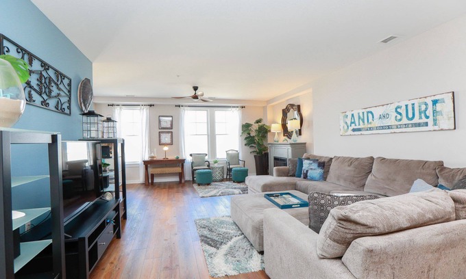 Sandbridge Apartment | Sojourn Sea Views with Balcony & Fireplace Sleeps 7
