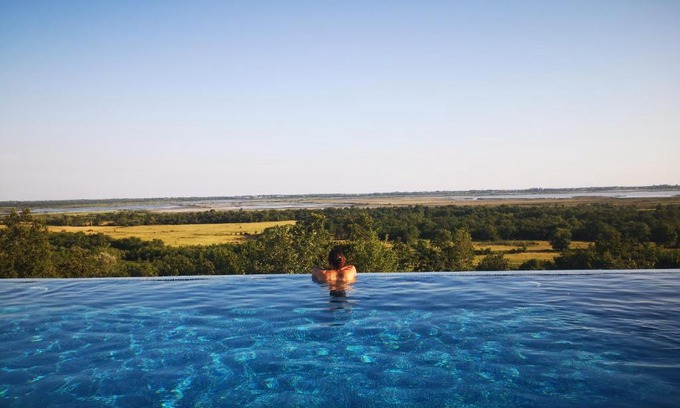 Ulcinj House | Solana's View - Ferienhäuser in ruhiger Lage, mit einer einzigartigen Aussicht, Infinity Pool, Free Parking und Wlan