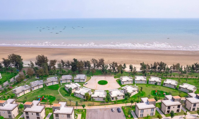 Mong Cai Villa | Solar LuxStay Villa - Long Beach