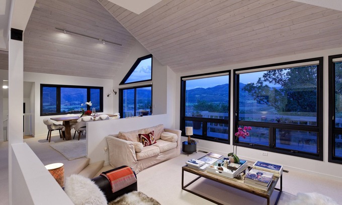 Brush Creek Village House | Solar Way House - Cozy w/spectacular views