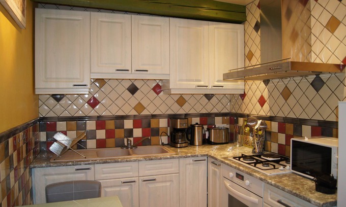 Le Boulou Apartment | Soleil et Cure Apartment in town house located on the 1st floor