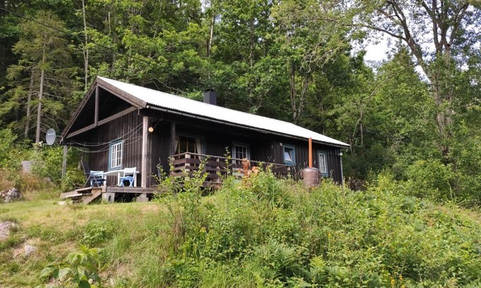 Birkeland Cabin | Solheim. Hytte med 2 soverom