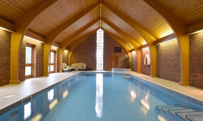 Chester House | SOLWAY, pet friendly, luxury holiday cottage, with pool in Chester