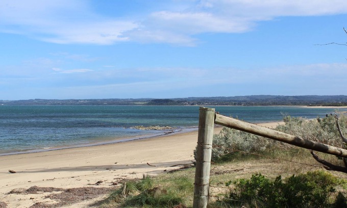 Somers House | Somers from the treetops - 200m to the beach