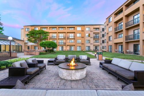 Greenbelt Hotel | Sonesta Select Greenbelt College Park