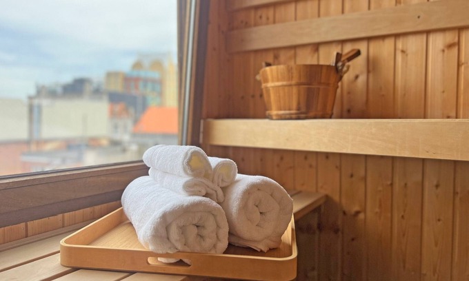 Markgrave Apartment | Soothing apartment with Sauna in charming Antwerpen