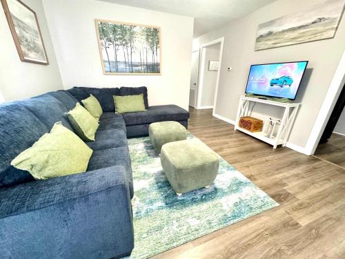 Nederland House | Soothing Greens Color Peaceful 3 BR 1BA Dwelling