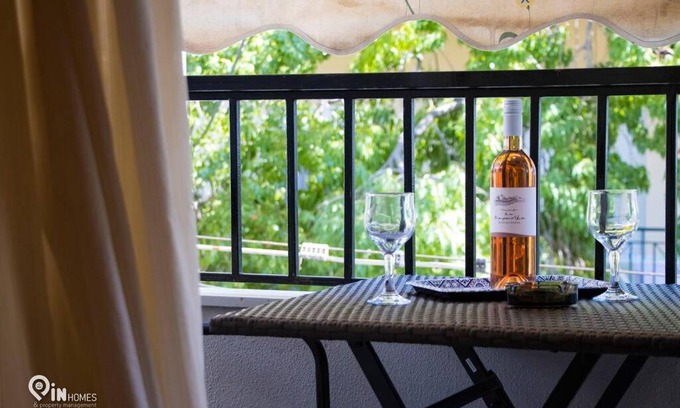 Aigaleo Apartment | 'Sophia's' Athenian Central Home