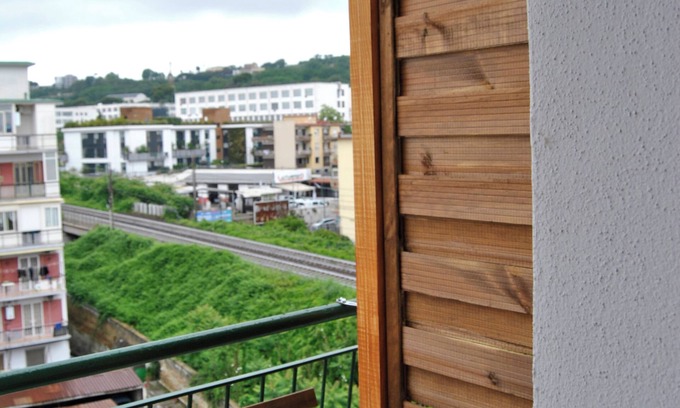 Bagnoli House | Sorriso 98 B&B