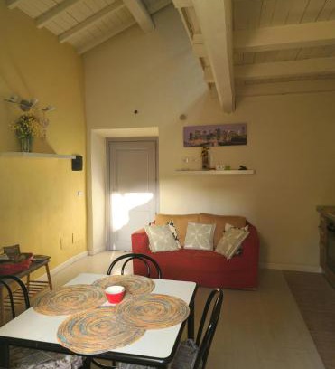 Viterbo Apartment | Sotto Le Stelle Home - una Baita in città