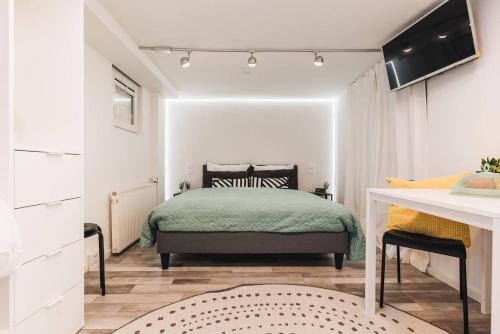 Thalkirchen - Obersendling - Forstenried - Furstenried - Solln Apartment | Souterrain Solln 20min Oktoberfest/Zentrum