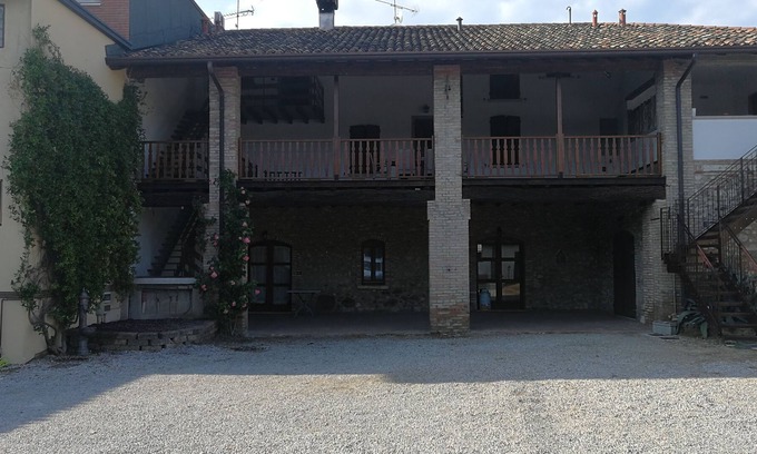 Lonato del Garda House | South Lake Garda holiday home - Cascina il Raperonzolo