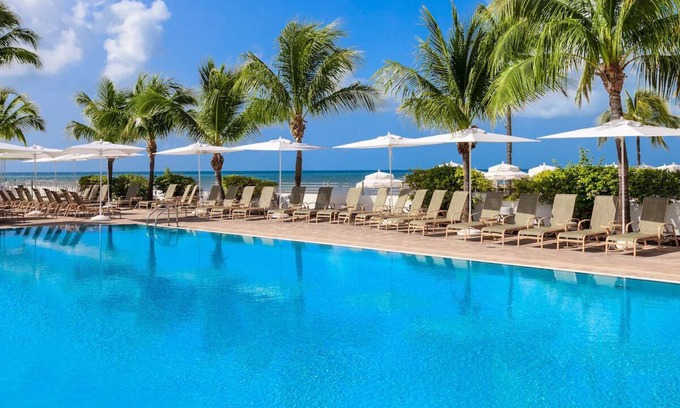 Uptown - Upper Duval Hotel | Southernmost Beach Resort, Avalon King, 3 Outdoor Pools & Beach access