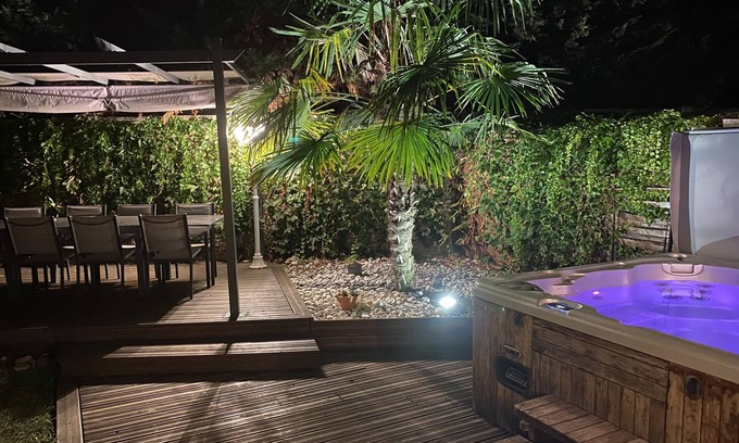 Eysines House | SPA AND RELAXATION IN BORDEAUX