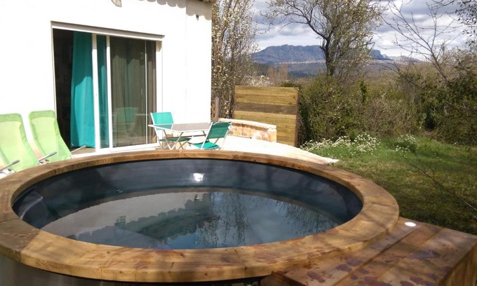 Meyreuil House | Spa Cabanon de Charme - Le Garagaï