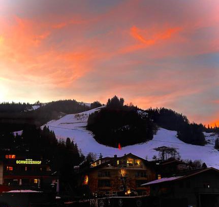 Kitzbuehel Apartment | Spa, Sport & City Luxury Ski-in Ski-Out Apartment