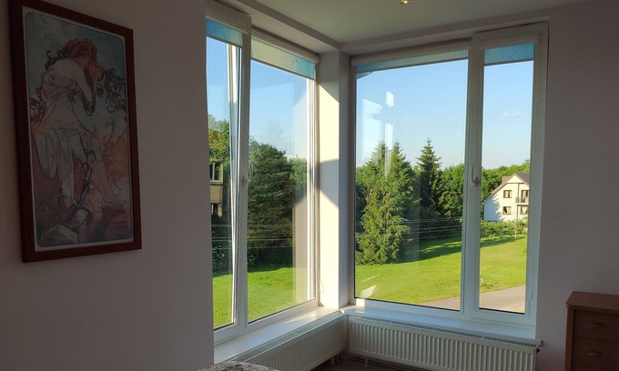 Kluoniskiai Apartment | Spacious 110 m2 apartment with forest view