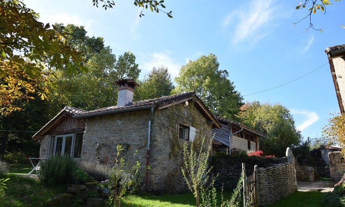 Saint-Pardoux-la-Riviere Cottage | Spacious Cottage With Lovely Views And Garden/woodland, Privately Situated