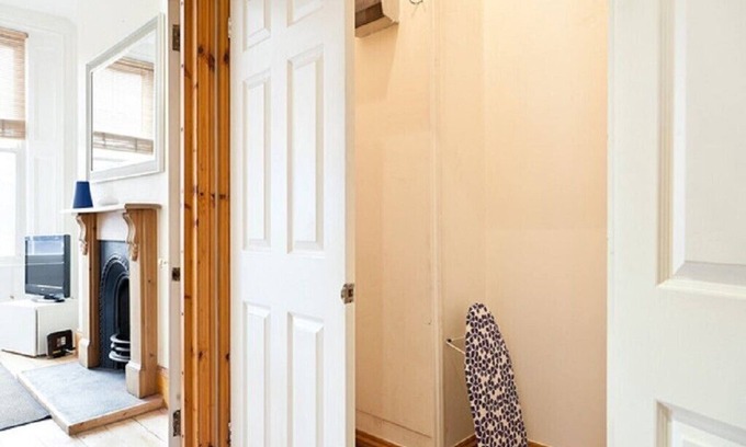 Camden Town Apartment | Spacious 1 bedroom Apt for 5 - Central, Free WIFI