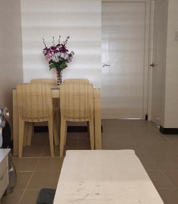 A. Bonifacio Apartment | Spacious 1 Bedroom Condo in QC with Best Skyline View