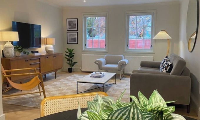 Inverness Apartment | Spacious 2-bed with Free Parking