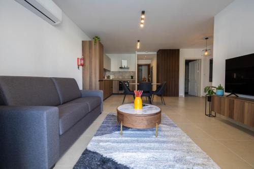 St. Paul's Bay Apartment | Spacious 2 Bedroom Apartment