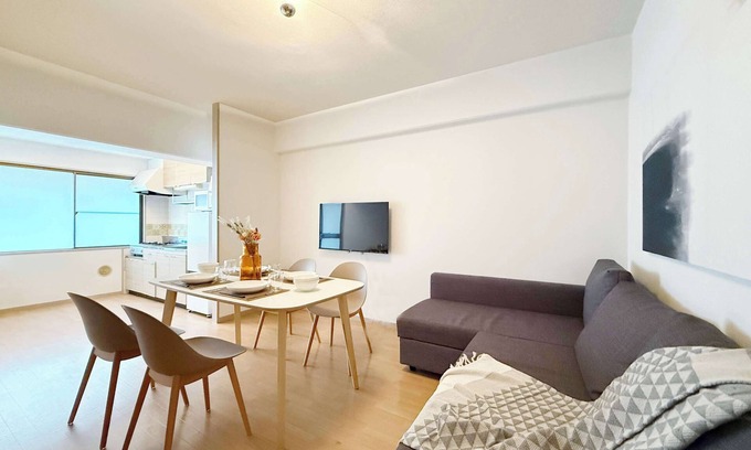 Hiroshima City Centre Apartment | Spacious 2BR Apartment Central Yet Peaceful Stay